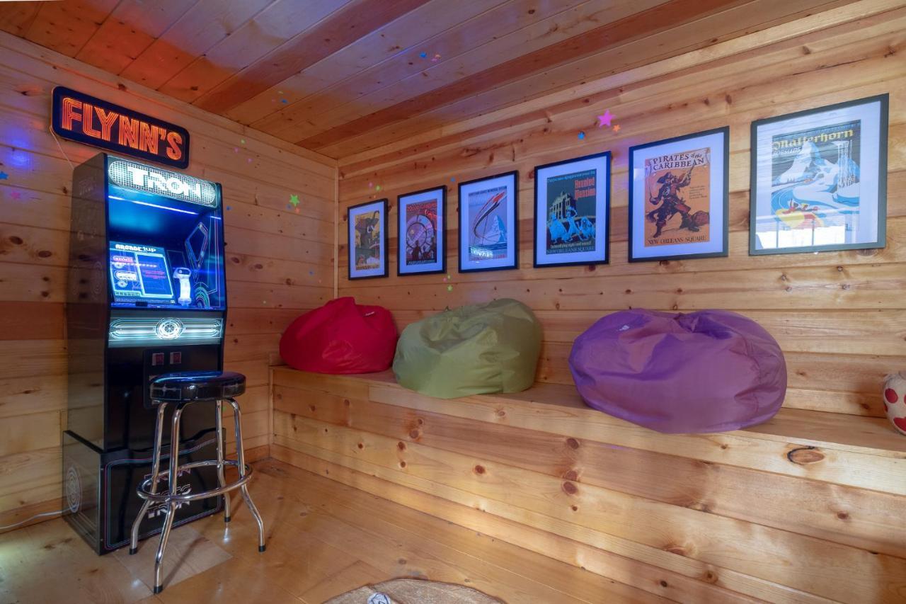 Three Dog Night - Pet-Friendly Cabin With Hot Tub Villa Блу Ридж Екстериор снимка