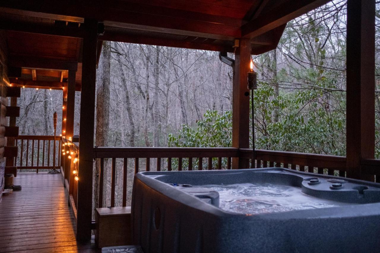 Three Dog Night - Pet-Friendly Cabin With Hot Tub Villa Блу Ридж Екстериор снимка
